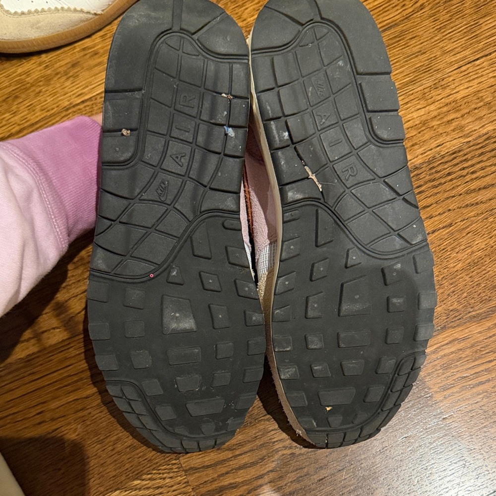 Nike Women's Multi-Color Retro Runner Sneakers — Pink, Blue, Teal, Yellow, Cream - Picture 3 of 5